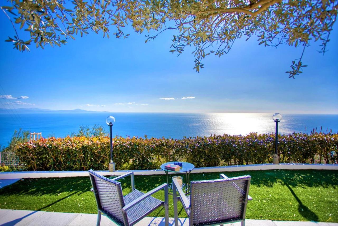 Il Giardino Di Rosa Villa Amalfi Exterior foto